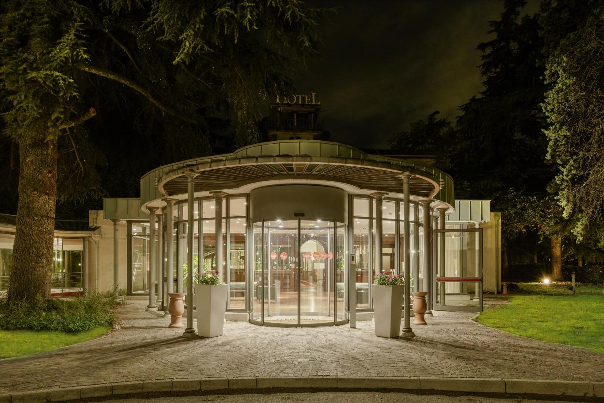 Meditur Hotel Bologna 奥扎诺-德尔艾米利亚 外观 照片