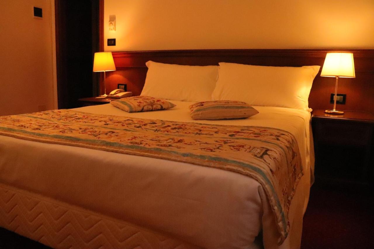 Meditur Hotel Bologna 奥扎诺-德尔艾米利亚 外观 照片